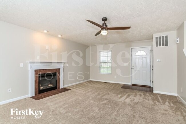 Photo - 1989 Michelle Ln