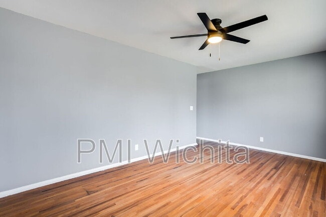 Photo - 1433 N Kokomo Ave