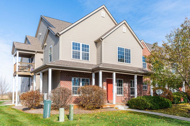 Photo - 639 Stonegate Dr