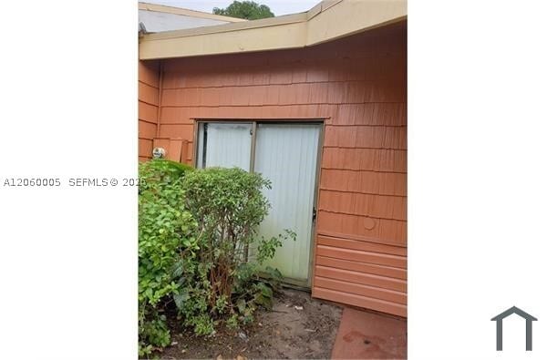 Building Photo - 2428 NW 55th Terrace