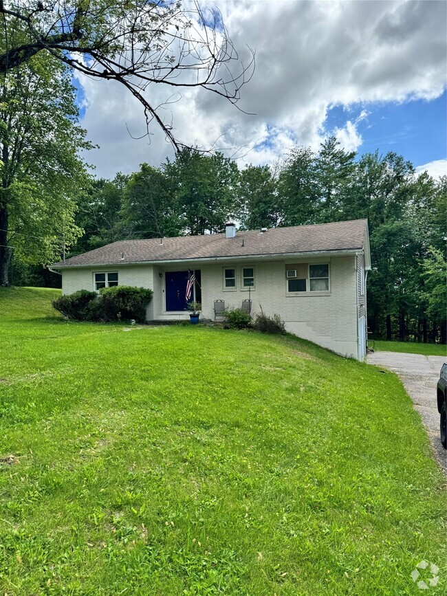 Building Photo - 35 Top O Hill Rd Rental