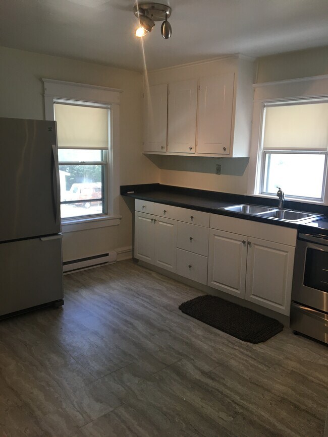 New appliances - 317 Richey Ave Unit 2nd fl