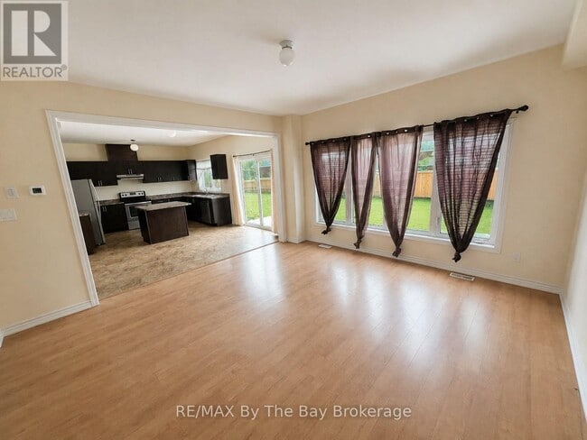 Photo - 152 Allegra Dr