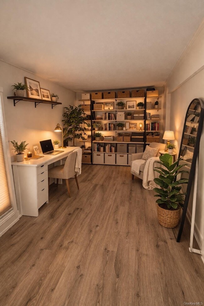 Photo - 156 N Clinton St