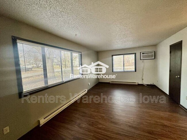 Photo - 206 N Madison St Unit 1