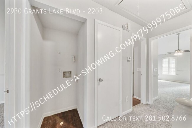 Photo - 2930 Grants Lake Blvd