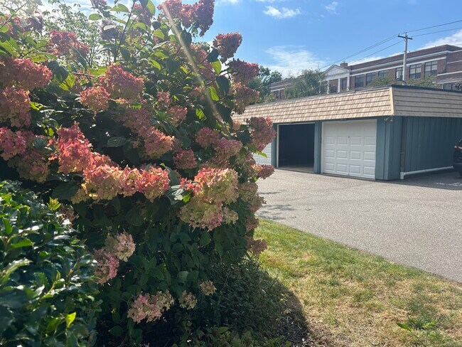 Photo - 1450 Melville Ave Condo Unit 1450