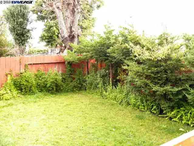 Photo - 5134 Elmwood Ave