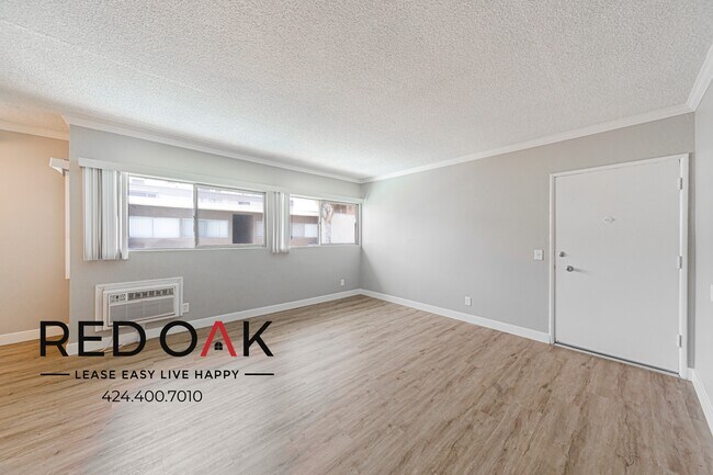 Photo - 15405 Vanowen St Unit 20