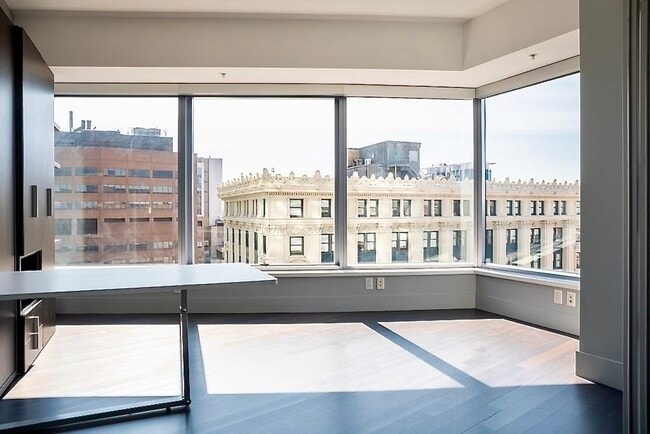 Photo - 110 Stuart St Unit 16H