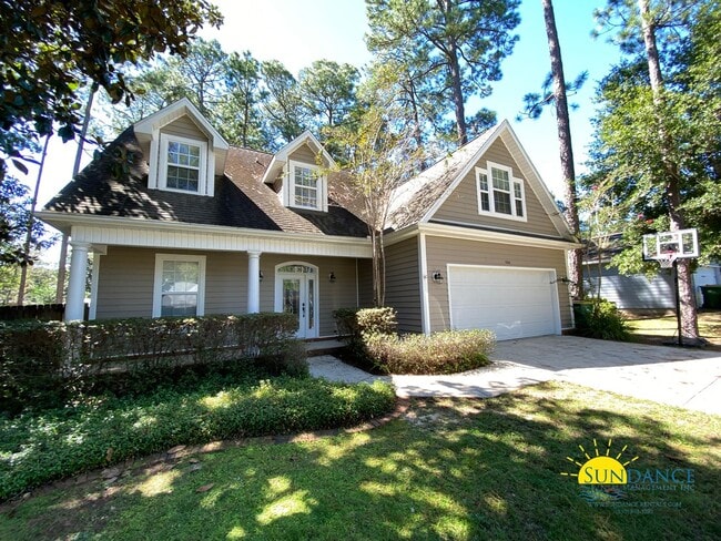 Stunning 4 Bedroom Home in Bahia Vista! - Stunning 4 Bedroom Home in Bahia Vista!