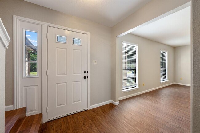 Photo - 2407 Wood Chase Trail