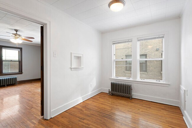 Photo - Brownstone on Grand