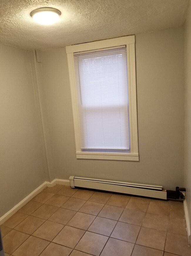 Photo - 17 Norwell St Unit 1