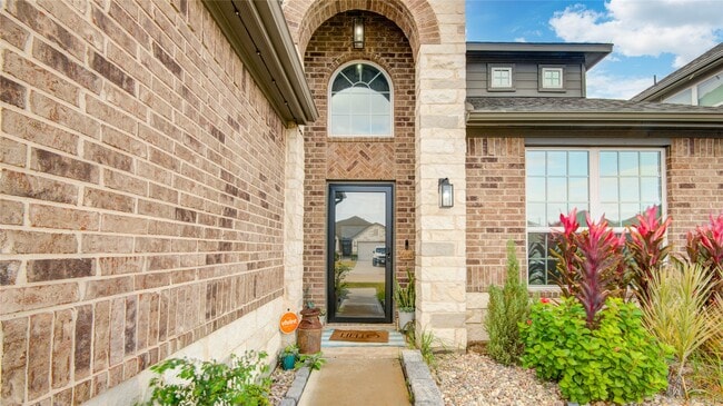 Photo - 5312 Latigo Ct