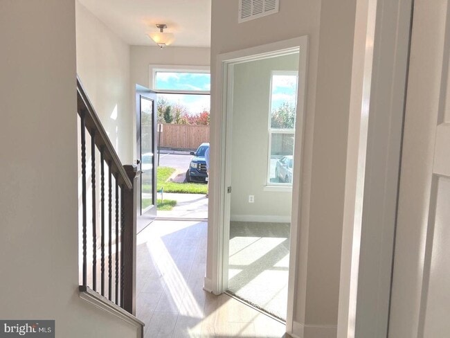 Photo - 4308 Ellipse Ter