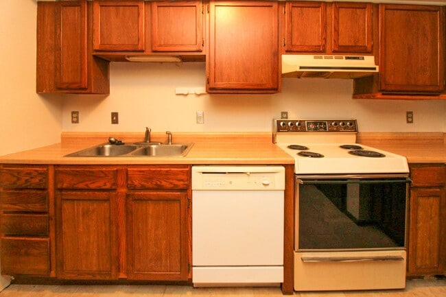 Photo - Condo available for rent!