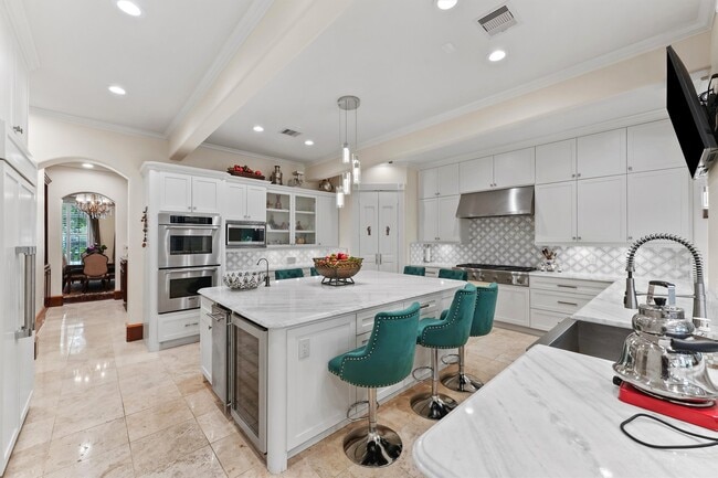 Photo - 1119 River Glyn Dr