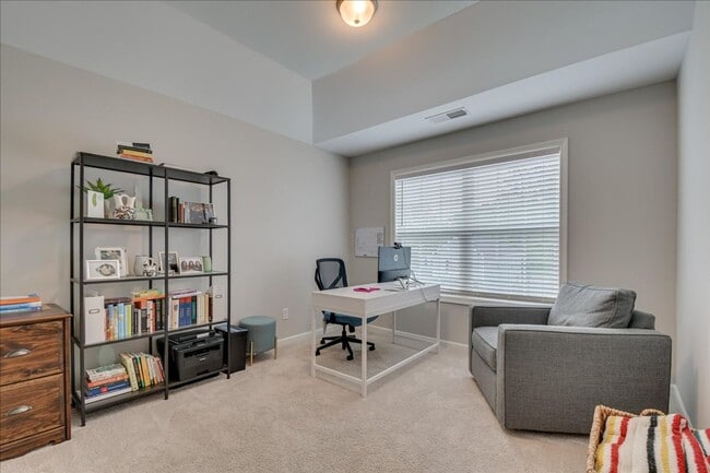 Photo - 211 Palisade Rdg