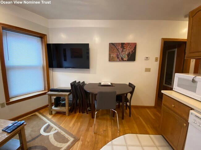 Photo - 376 North St