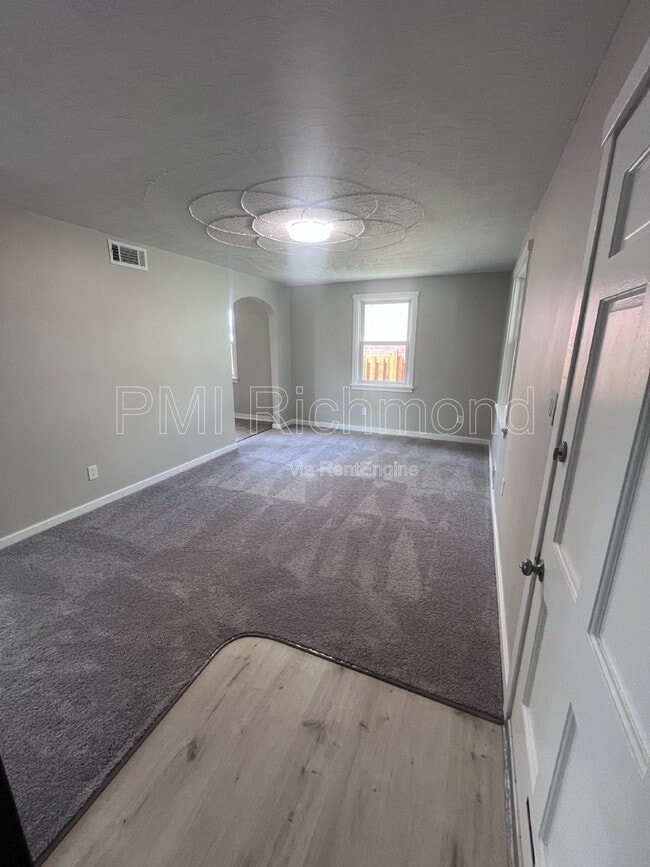 Photo - 3007 Grant St