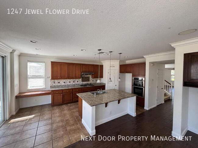 Photo - 1247 Jewel Flower Dr