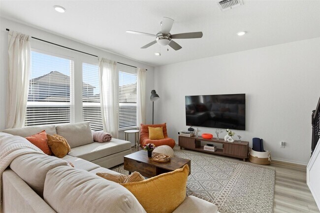 Photo - 13400 Dolley Madison St