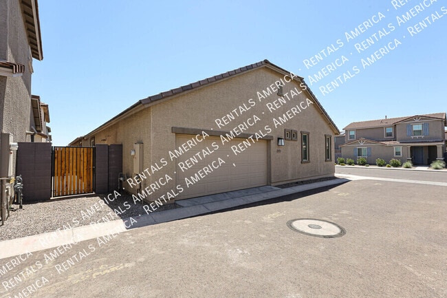 Photo - 9978 W Piccadilly Rd