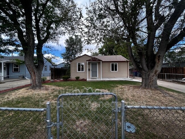 Photo - 6915 W 55th Pl
