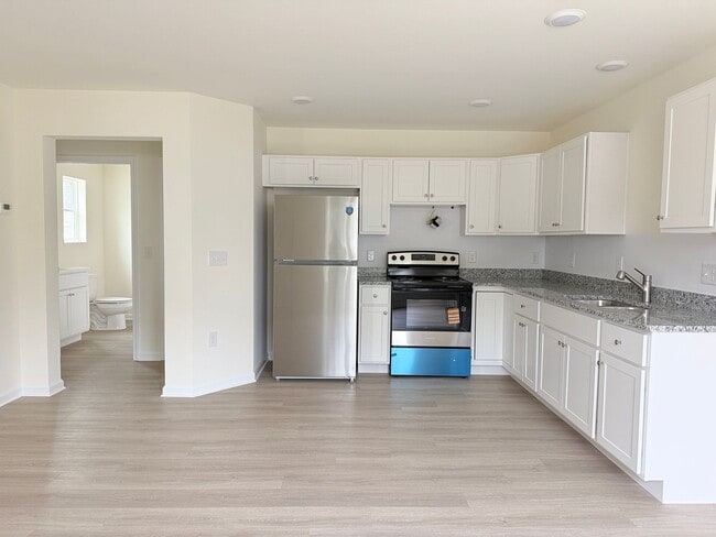 Photo - 402 N Walnut St