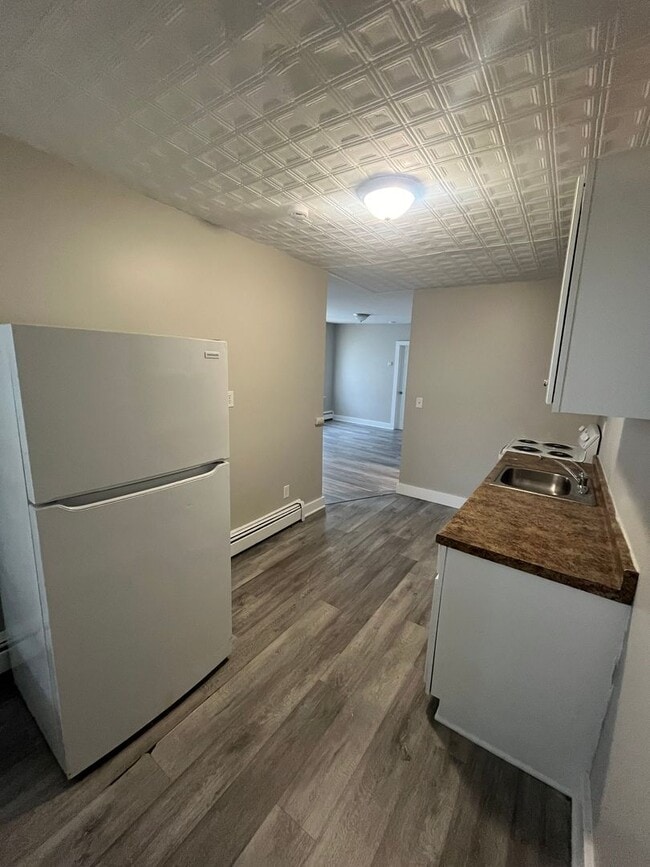 Photo - 373-373 Central St Unit 371-373 Central St #2R