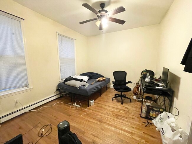 Photo - 29 Spring Garden St Unidad 1