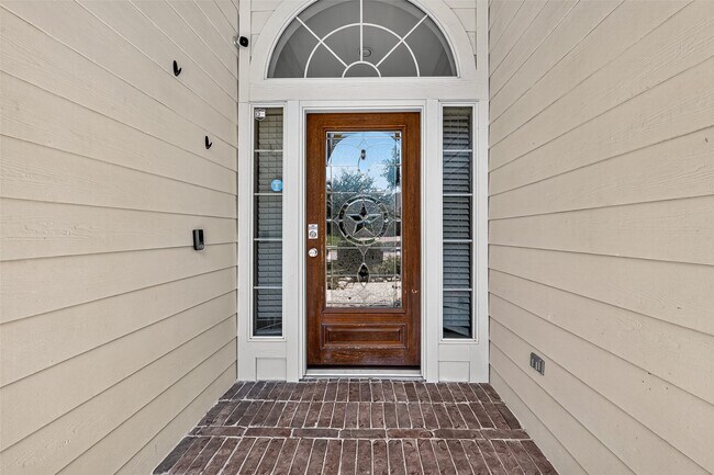 Photo - 4826 Claymill Ct