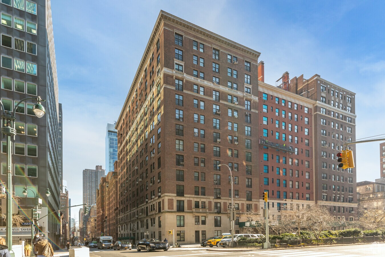 The Griffon Condominiums - The Griffon Condominiums