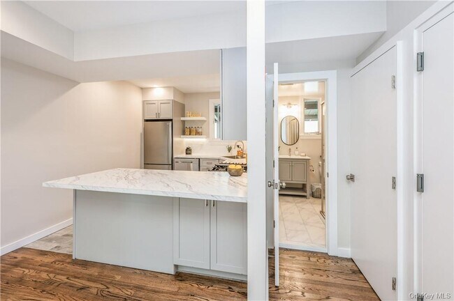 Photo - 2 Main St Unit 2E