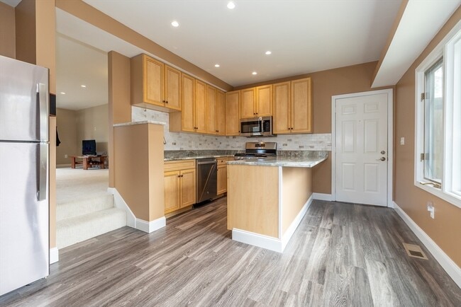 Photo - 39-41-41 Neillian St Unit 39