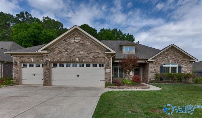 Building Photo - 138 Legacy Cove Dr SW