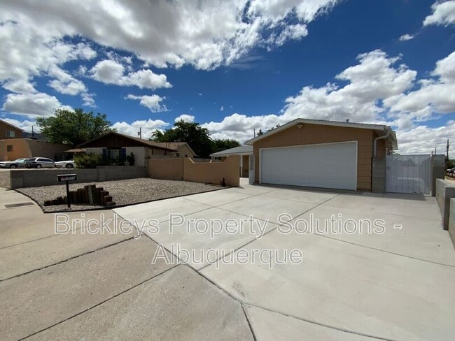 Photo - 12700 Mountain Rd NE