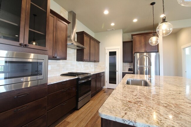 Photo - 4 Bed/2.5 Bath + an Office Home in Richland
