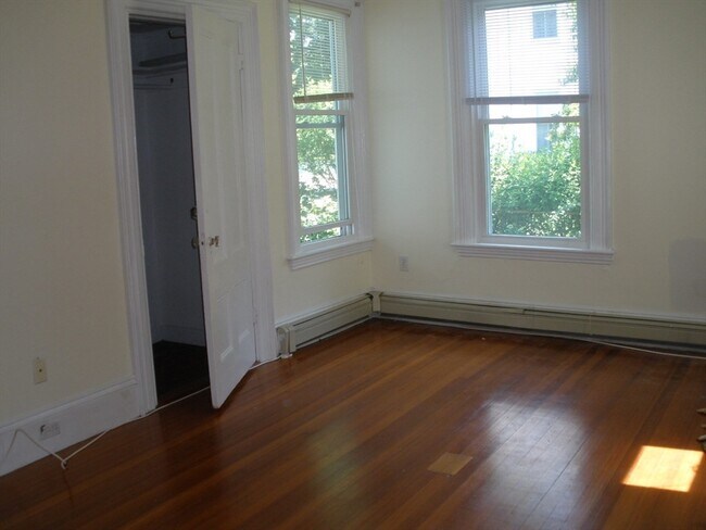 Photo - 518 Watertown St Unit 1