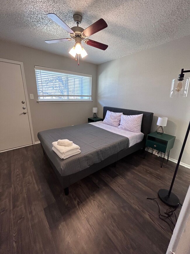 Photo - University Quarters North Campus 1x1