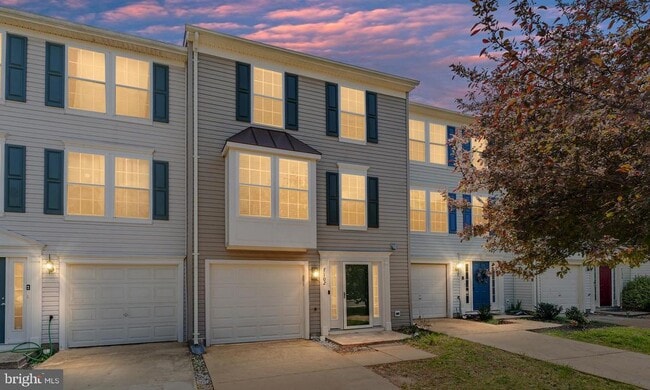 Photo - 7102 Finch Ln