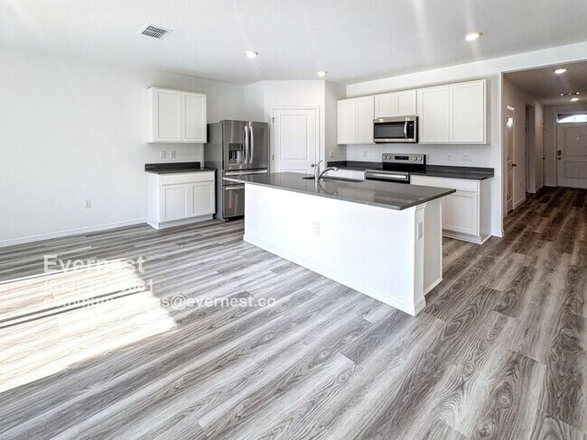 Photo - 10574 Farm Hl Ave