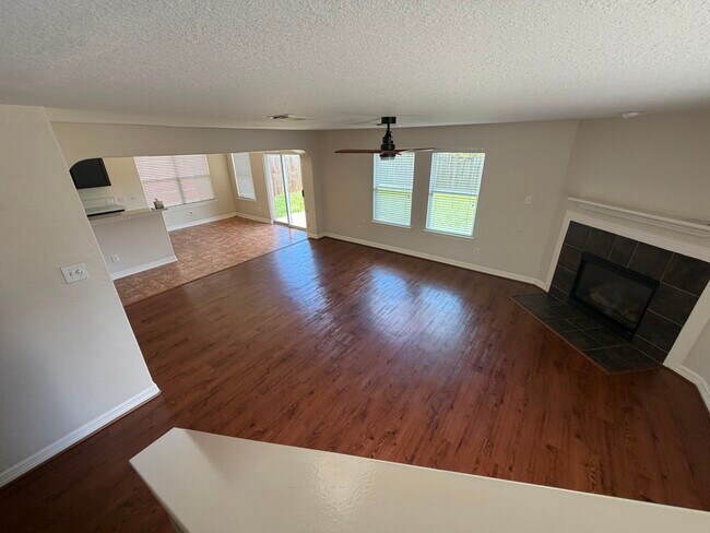 Photo - 17923 Hollow Hill Ln