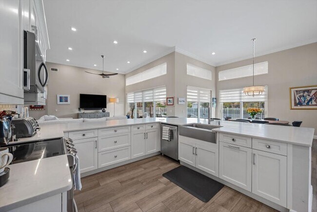 Photo - 4841 Exeter Estate Ln