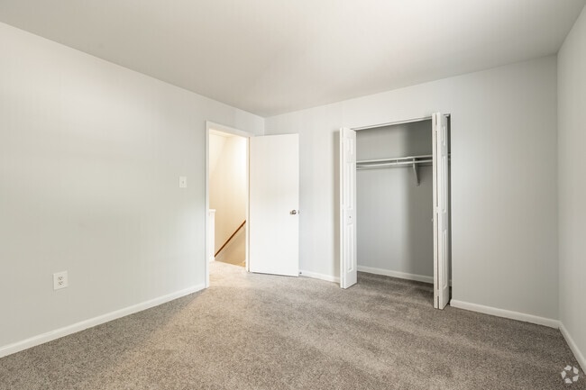 2BR, 2BA