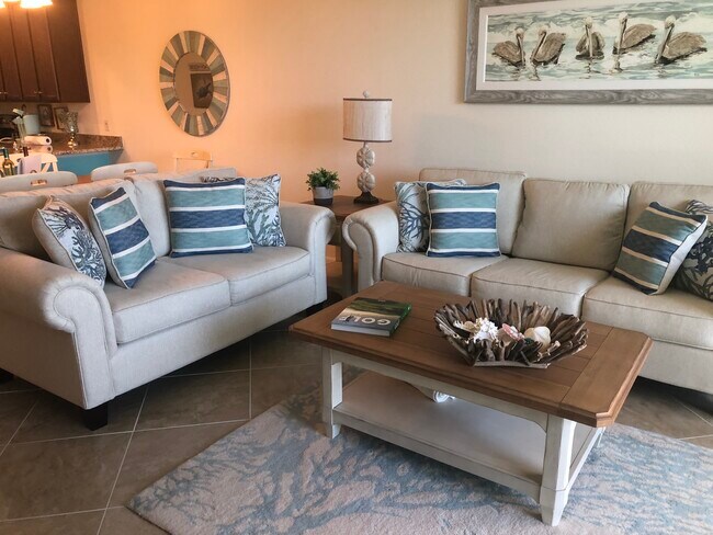 Photo - 17006 Vardon Ter Unidad 204