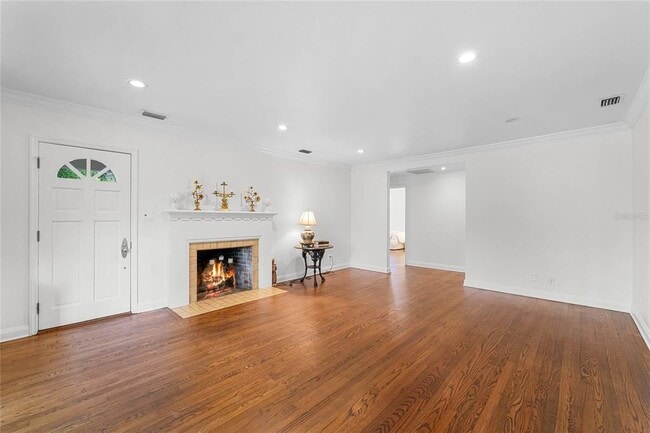 Photo - 220 Overlook Rd