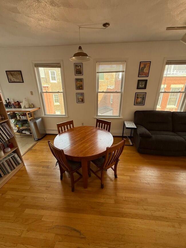 Photo - 25 Hanover Ave Unit 4