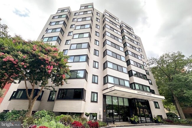 Building Photo - 1601 18th St NW Unit 503 Rental